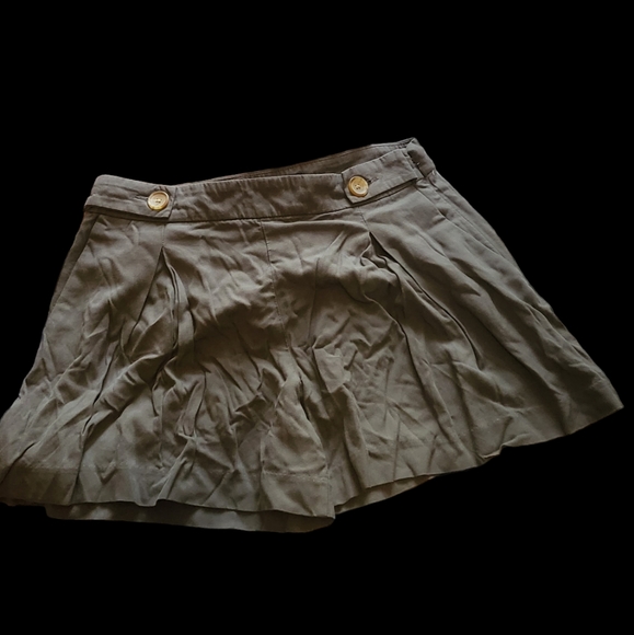 Gray Shorts - Picture 1 of 4